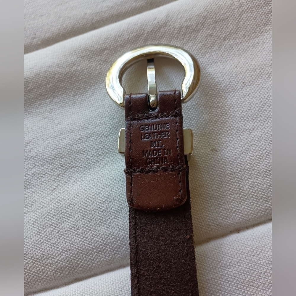 Brown Leather And Silver Metal Chain Link Style Belt with Silver Buckle - Picture 3 of 5